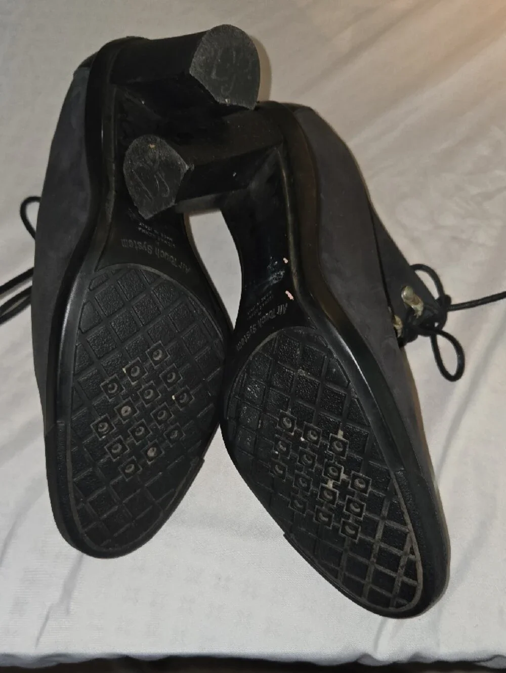 Donald J. Pilner Women's Brushed Black Leather Lace-Up Heels